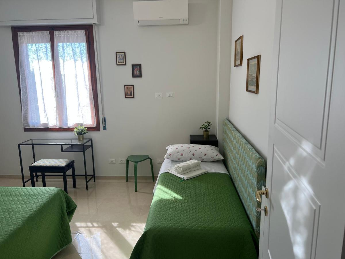 Dario'S House 2 Apartman Scandicci Kültér fotó